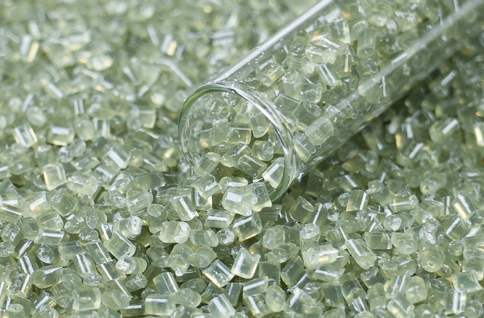 英科再生回收再生的PE塑料粒子