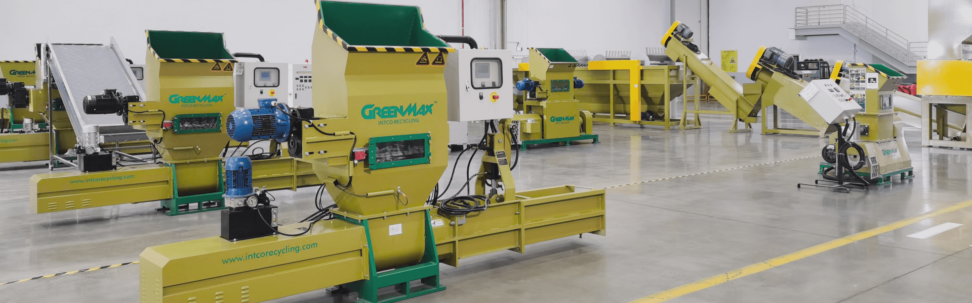 由镇江英科再生机械有限公司生产的可再生PS泡沫塑料环保回收机械为客户提供了EPS废料处理方案